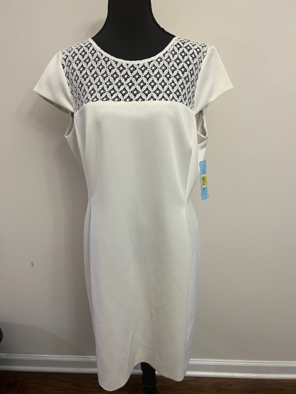 ANTONIO MELANI White Lace-Yoke Midi Sheath Dress